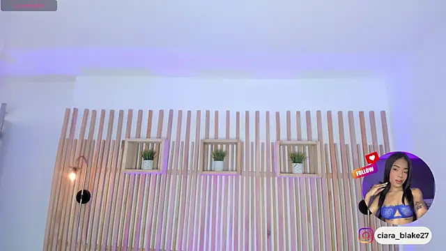 Snapshot of ciara_blake chatting on March 14, 7:52 pm ciara blake online show from March 14, 7:52 pm