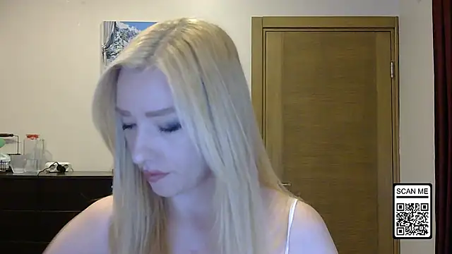 Wild Silk Desire online show from September 22, 1:02 pm