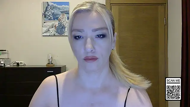 Wild Silk Desire online show from October 7, 1:30 pm