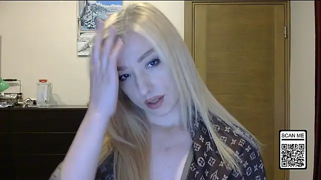 Wild Silk Desire online show from October 12, 1:43 pm