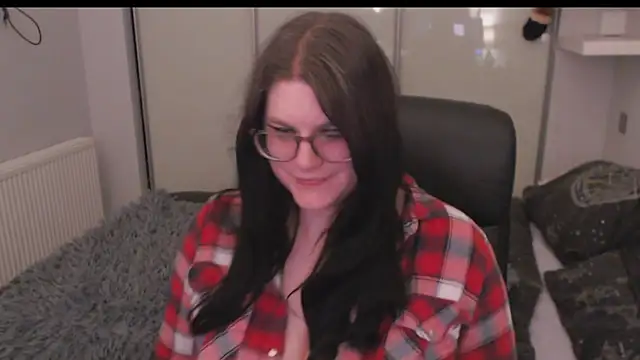 GothSuccubusBabe online show from February 14, 8:38 pm