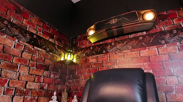 Snapshot of Victoriaa2_Doll chatting on February 13, 1:29 pm Victoriaa2 Doll online show from February 13, 1:29 pm