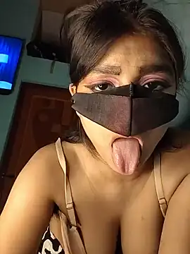 Riya 35 sexy online show from May 22, 8:14 pm