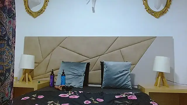 amanda ramirez online show from October 2, 7:54 pm