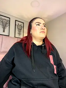 Snapshot of valt_ chatting on September 25, 8:56 pm valt online show from September 25, 8:56 pm