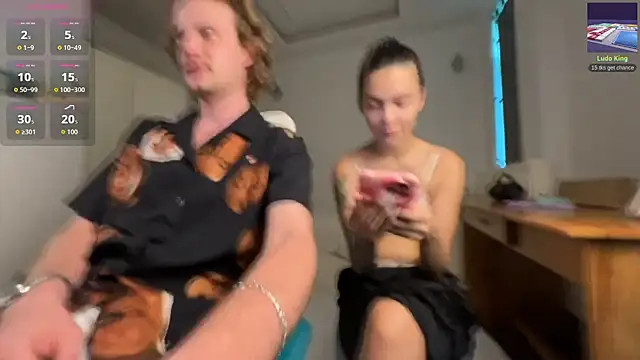 Snapshot of Morphiturata chatting on February 19, 7:48 am Morphiturata online show from February 19, 7:48 am