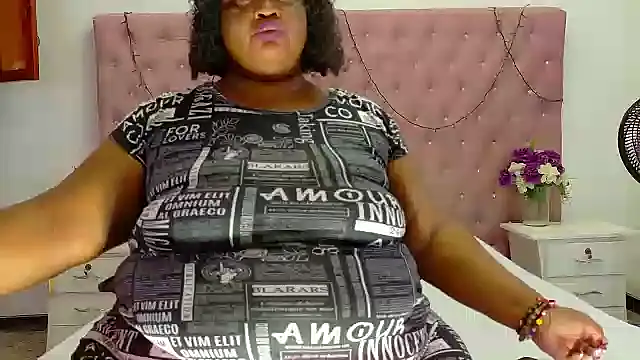 Exoticbigmandy online show from October 1, 9:54 pm