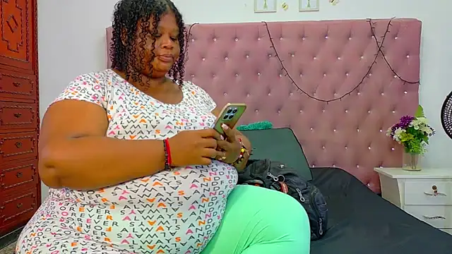 Exoticbigmandy online show from October 9, 9:13 pm