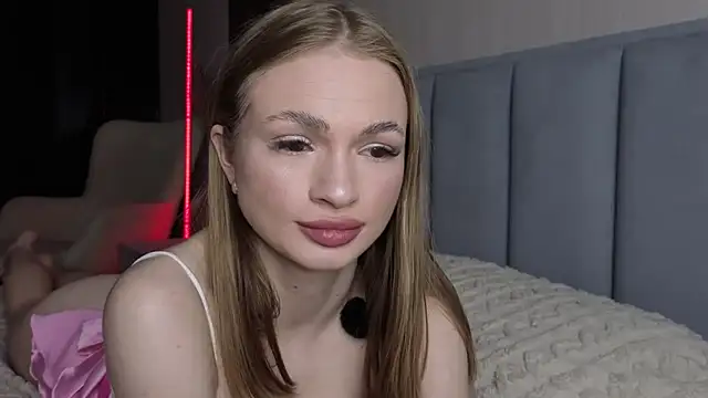Pussyya777 online show from April 27, 11:52 am