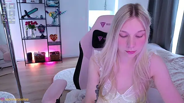 SabrinaRosed online show from May 18, 5:08 pm