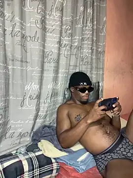 naughty thick online show from March 25, 11:11 pm