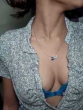 Isha Sax online show from February 12, 11:49 am