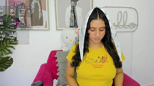 niia7 online show from May 17, 7:43 pm