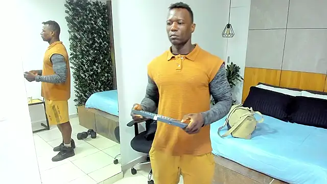 MarcusBlack  online show from January 15, 11:48 am