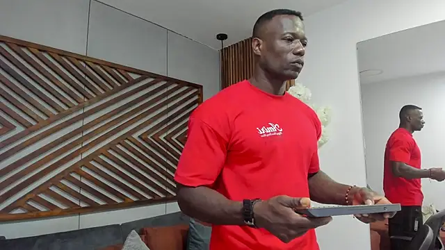 MarcusBlack  online show from April 6, 11:33 am