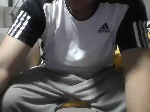 Snapshot of calienteecuatoriano chatting on November 30, 2:48 am calienteecuatoriano online show from November 30, 2:48 am