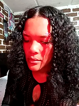 Snapshot of Cataleya-black chatting on April 12, 2:38 am Cataleya-black online show from April 12, 2:38 am