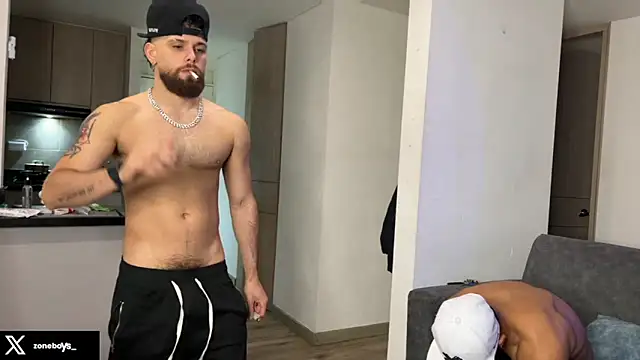 zoneboys online show from May 6, 11:54 pm