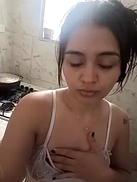 Snapshot of tifanny_turner chatting on September 17, 3:57 pm tifanny turner online show from September 17, 3:57 pm