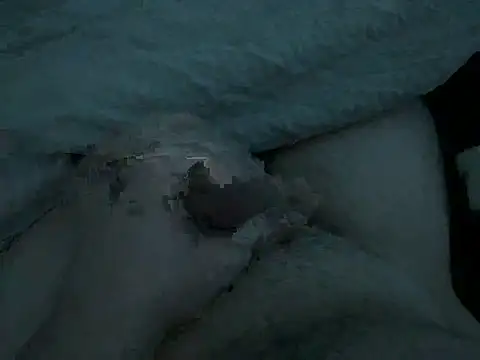 Snapshot of Me97 chatting on February 16, 9:44 pm Me97 online show from February 16, 9:44 pm