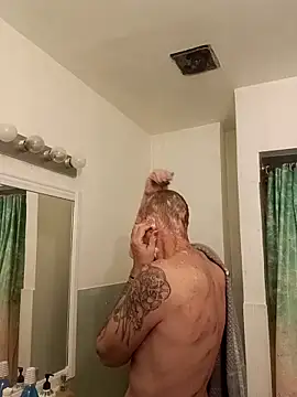 Snapshot of The_Confessor chatting on March 4, 11:44 pm The Confessor online show from March 4, 11:44 pm