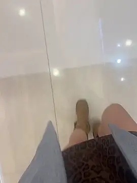 Snapshot of xiaoyuan01 chatting on October 13, 2:00 am xiaoyuan01 online show from October 13, 2:00 am