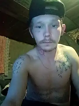 Snapshot of mastertrap chatting on January 14, 5:57 am mastertrap online show from January 14, 5:57 am