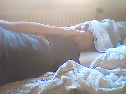 Snapshot of rimbaud77 chatting on October 7, 8:55 am rimbaud77 online show from October 7, 8:55 am