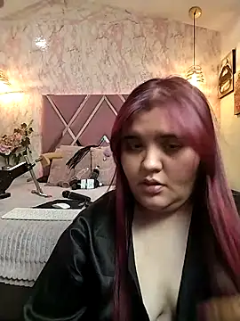 Snapshot of Dolce_pearl chatting on March 1, 2:35 am Dolce pearl online show from March 1, 2:35 am