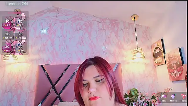 Snapshot of Dolce_pearl chatting on March 28, 2:33 am Dolce pearl online show from March 28, 2:33 am