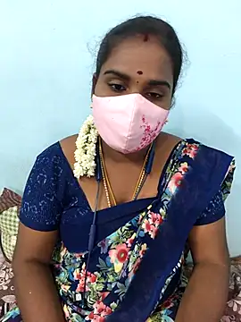 Snapshot of Tamil_riyalini12 chatting on April 13, 7:03 am Tamil riyalini12 online show from April 13, 7:03 am