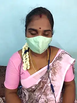 Snapshot of Tamil_riyalini12 chatting on May 7, 5:40 pm Tamil riyalini12 online show from May 7, 5:40 pm