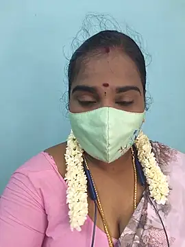 Snapshot of Tamil_riyalini12 chatting on May 14, 6:20 am Tamil riyalini12 online show from May 14, 6:20 am