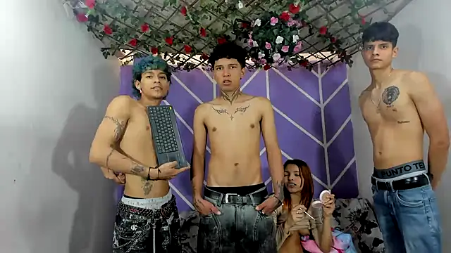 Snapshot of Bastian_boyshot77 chatting on October 18, 2:40 pm Bastian boyshot77 online show from October 18, 2:40 pm