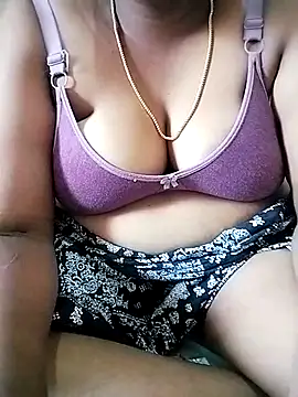 Snapshot of ammutamiltamil chatting on September 24, 5:22 am ammutamiltamil online show from September 24, 5:22 am