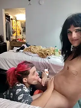 Sissy Kitten online show from February 15, 10:28 pm