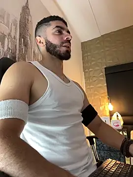 AxelThompson  online show from October 4, 11:08 am