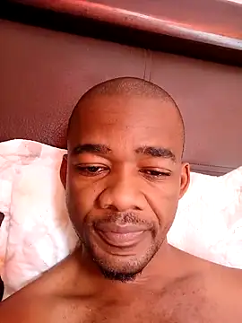 Snapshot of delacream1 chatting on October 2, 5:47 am delacream1 online show from October 2, 5:47 am