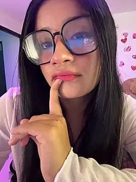 indialatin online show from April 2, 6:11 am