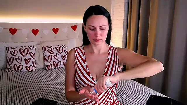 MonikaBelachi online show from February 11, 5:45 am