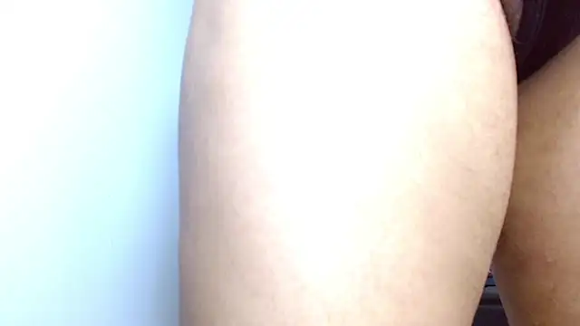 Snapshot of Raven_Doll19 chatting on February 8, 3:54 am Raven Doll19 online show from February 8, 3:54 am