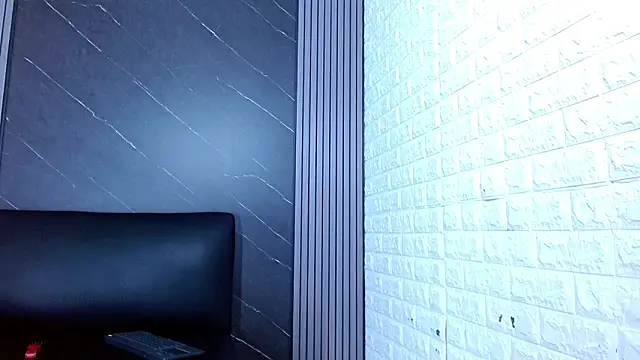 Snapshot of Raven_Doll19 chatting on March 10, 4:50 am Raven Doll19 online show from March 10, 4:50 am