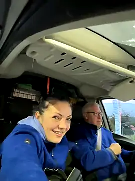 Kinky Couple69 online show from October 1, 5:24 am