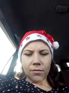 Snapshot of YOURLIKAA chatting on December 23, 5:05 am YOURLIKAA online show from December 23, 5:05 am