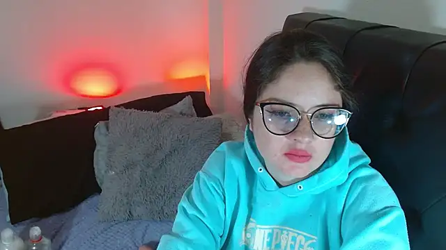 KrystalAdams online show from October 9, 9:57 pm