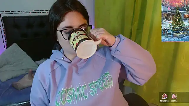 KrystalAdams online show from November 20, 2:17 pm