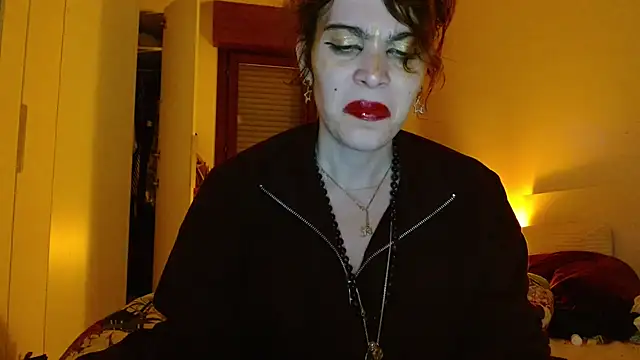 refem9 online show from December 22, 7:00 pm