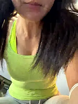 Ninazhang online show from May 11, 1:11 am