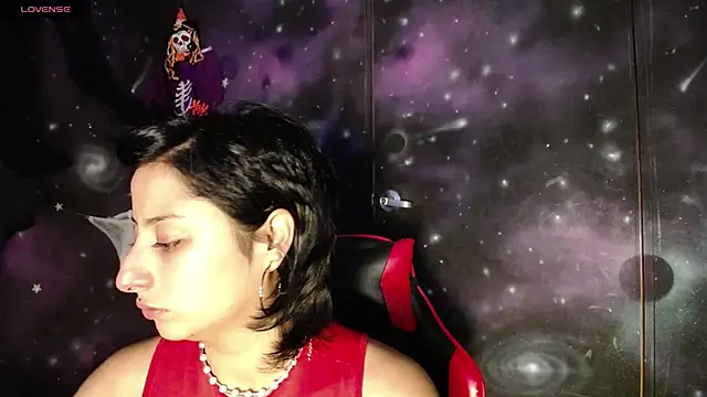 Snapshot of CristaldelLeon_s chatting on October 20, 7:14 pm CristaldelLeon s online show from October 20, 7:14 pm