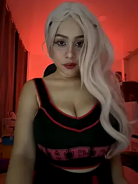 Snapshot of 18_salo chatting on December 5, 4:21 am 18 salo online show from December 5, 4:21 am